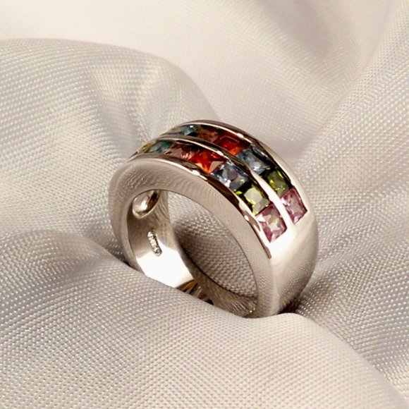 NEW Suzanne Somers Double Row Multi Color Cubic Zirconias Ring